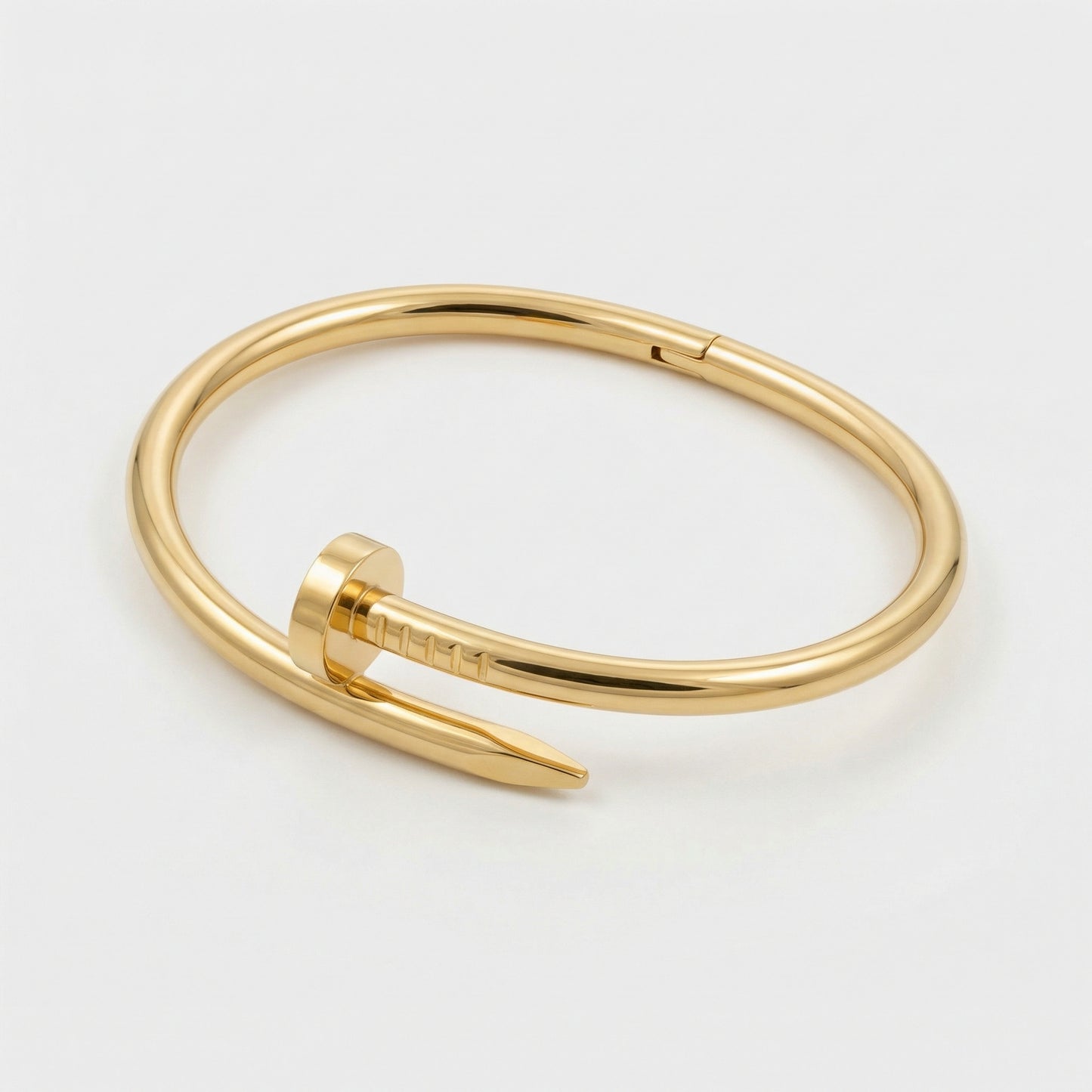 NAIL DESIGN BRACELET ( Anti tarnish )