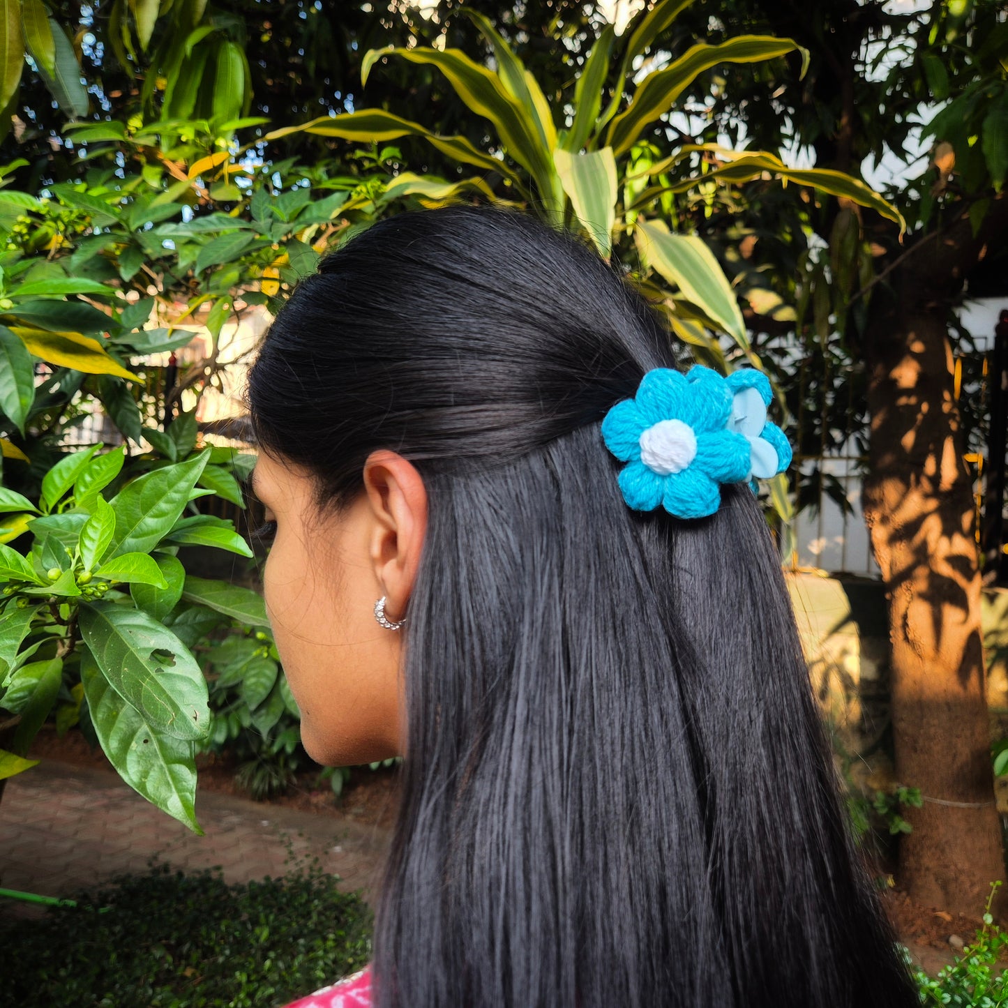 Crochet Mini flower claw