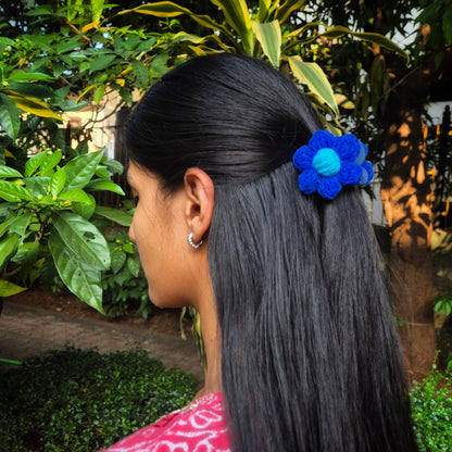 Crochet Mini flower claw