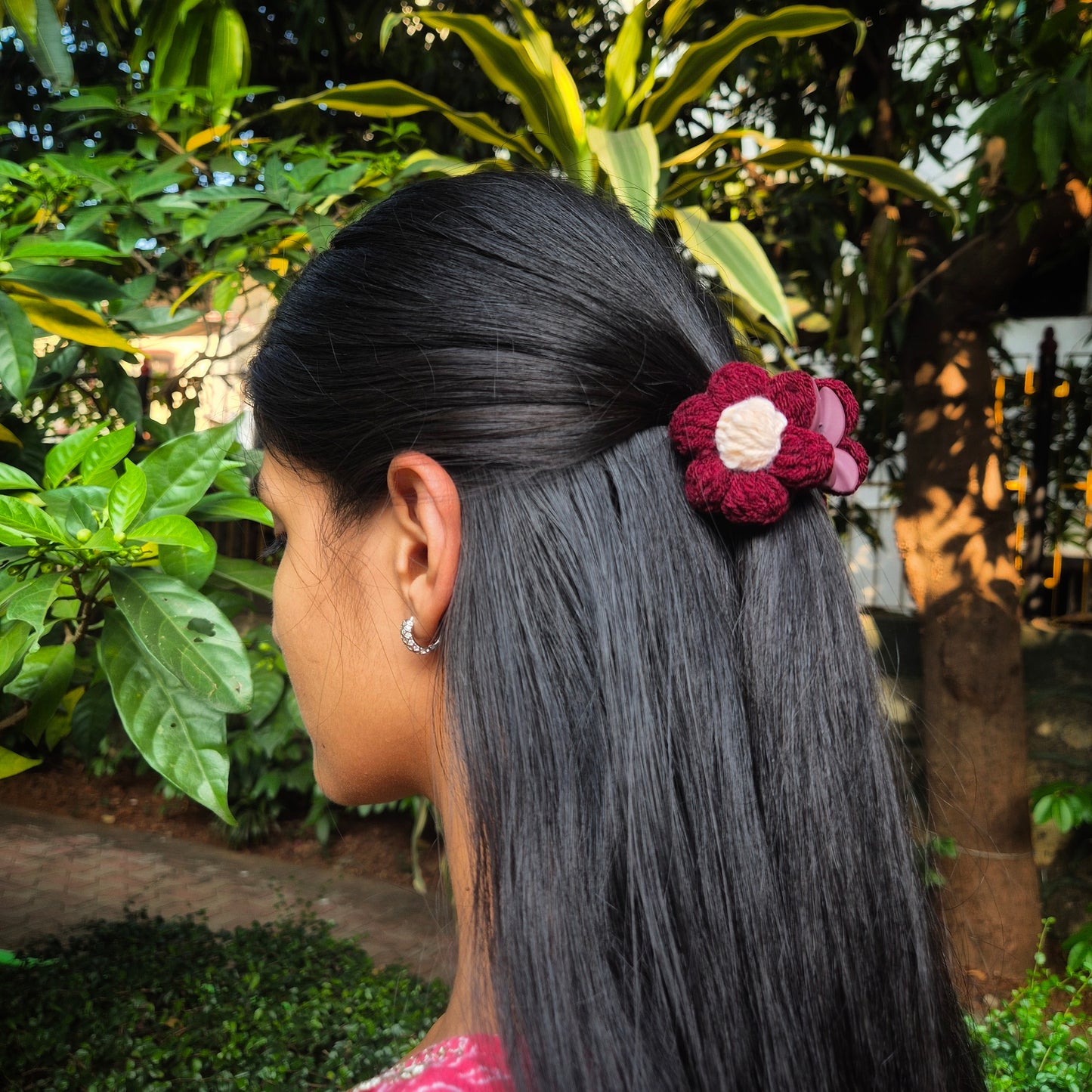Crochet Mini flower claw
