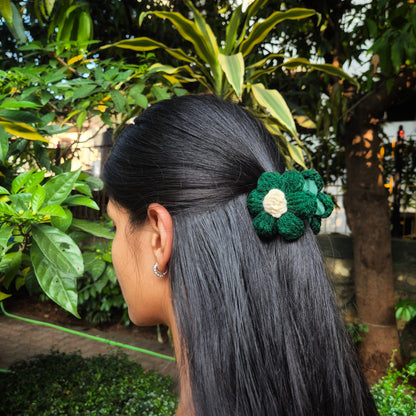 Crochet Mini flower claw