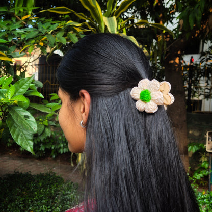 Crochet Mini flower claw