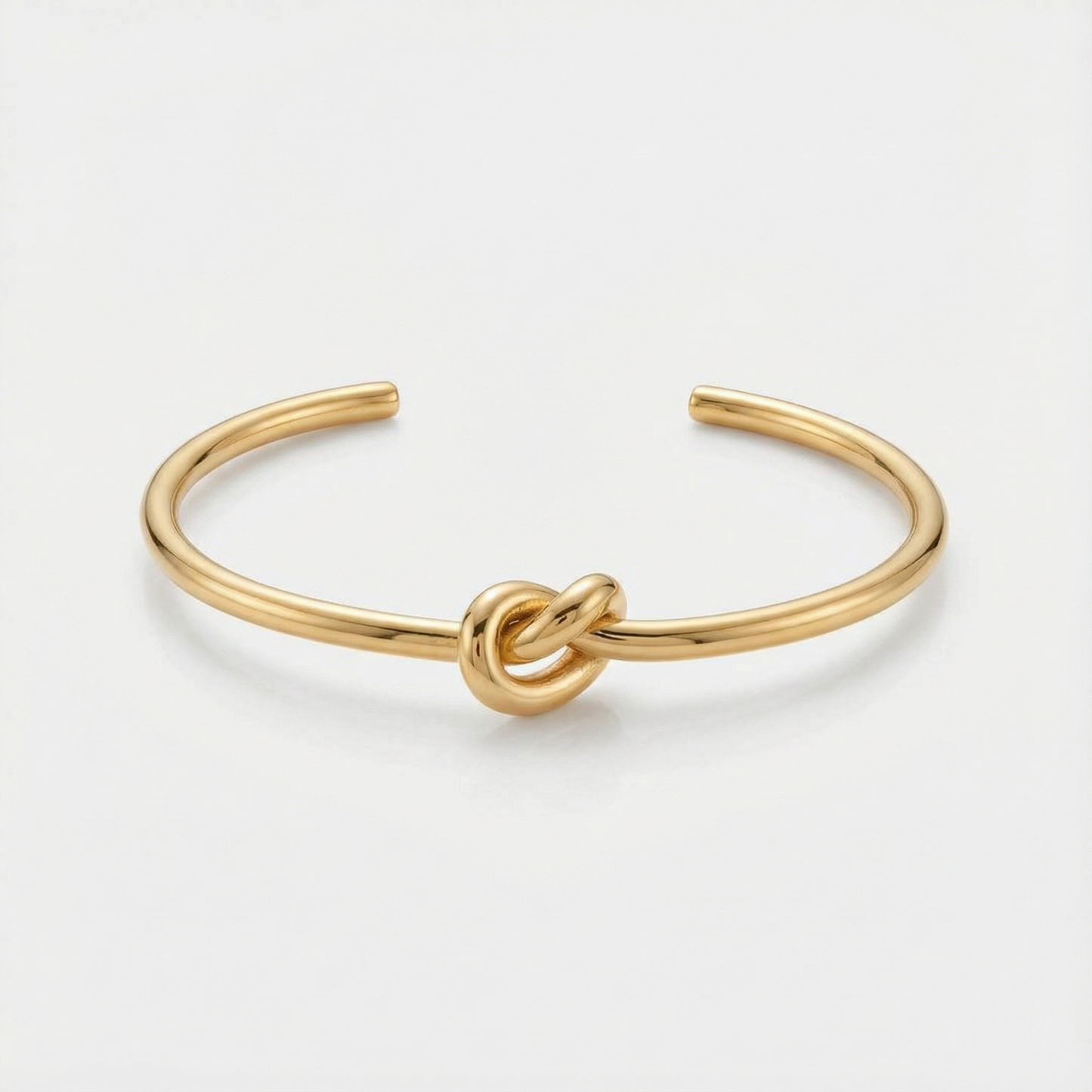 KNOT DESIGN BRACELET ( Anti tarnish )